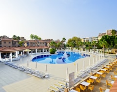 Hotel COOEE Serra Garden (Evrenseki, Turkey)