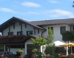 Khách sạn Zum Wiesengrund (Newel, Đức)