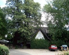 Otel Schwanenhof (Bedburg-Hau, Almanya)