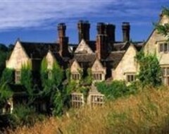Hotelli Gravetye Manor (East Grinstead, Iso-Britannia)