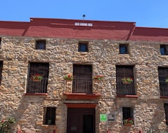 Casa Rural Vicenta 1750 (Albentosa, Spain)