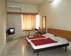 Radhika Hotel (Pune, Hindistan)