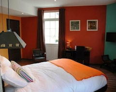 Bed & Breakfast chambres d'hotes saint hubert (Saunay, Pháp)