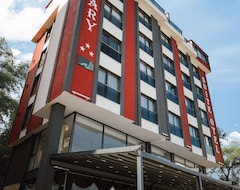 Khách sạn Canary Suite Otel (Trabzon, Thổ Nhĩ Kỳ)