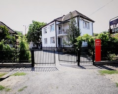 Koko talo/asunto Villa Elena (Uzhhorod, Ukraina)