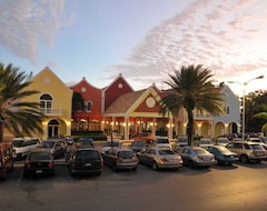 Hotelli Hotel Holiday Beach Resort and Casino (Willemstad, Curacao)