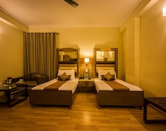Hotel Suncourt Yatri (Delhi, India)