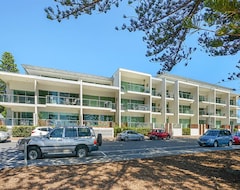 Aparthotel Breeze Beachfront Apartments (Victor Harbour, Australija)