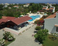 Khách sạn Citrus Tree Gardens (Girne, Síp)