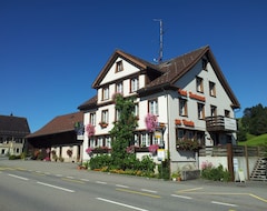 Hotel Garni Traube B&B (Schwellbrunn, Schweiz)