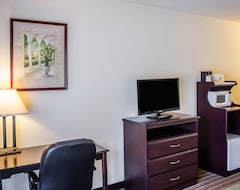 Hotel Quality Inn & Suites Pensacola Bayview (Pensacola, Sjedinjene Američke Države)