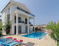 Tüm Ev/Apart Daire 500m to beach, pool table, table tennis very private villa. (Fethiye, Türkiye)