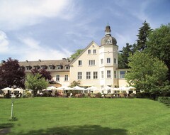 Hotel Haus Delecke (Lago Möhne, Alemania)