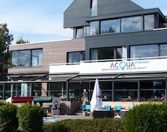 Khách sạn Acqua Strande Yachthotel & Restaurant (Strande, Đức)