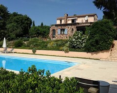 Hotel Nice Independent Apartment In Provencal Villa With Swimming Pool. (Bagnols en Forêt, Francuska)