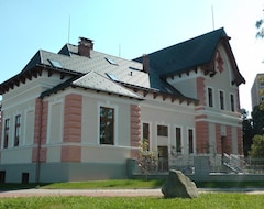 Otel Penzion Vila Machu (Kopřivnice, Çek Cumhuriyeti)
