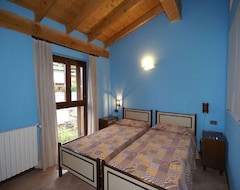 Hele huset/lejligheden Meget rummelig lejlighed i Crone, kun 500 meter fra Idro (Idro, Italien)