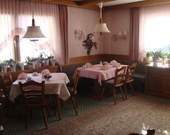 Hotelli Anni (Bad Kleinkirchheim, Itävalta)