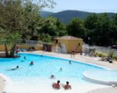 Lejlighedshotel Lagrange Grand Bleu Vacances - Residence Le Galoubet (Solliés-Toucas, Frankrig)
