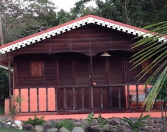 Căn hộ có phục vụ Bogles Round House (Hillsborough, Grenada)