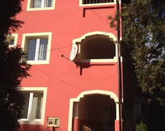 Hotelli Casa Rosa (Băile Olăneşti, Romania)