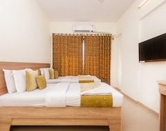 Hotel Tuliipstays - Kanjurmarg Pluto Suncity (Mumbai, Indija)
