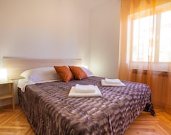 Căn hộ có phục vụ Apartman Petra (Cres, Croatia)