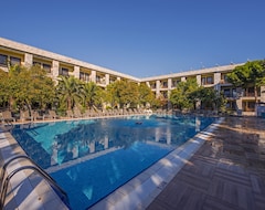 Khách sạn Iris Hotel (Çanakkale, Thổ Nhĩ Kỳ)