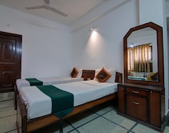 Hotel OYO 12327 The Mapple (Siliguri, Indija)
