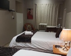 Hotel Lavender Lane (Ladysmith, South Africa)