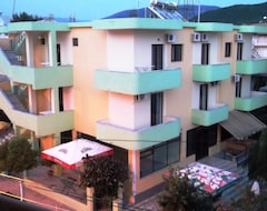 Otel Tani's Guesthouse (Saranda, Arnavutluk)