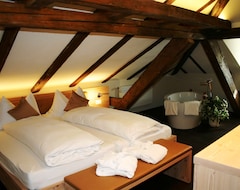Hotel Gasthaus zur Waldegg (Horw, Switzerland)