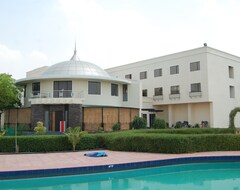 The Palm Resort (Bhilwara, India)