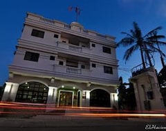 El Haciendero Private Hotel (Iloilo City, Filipinler)