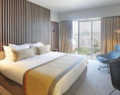 Hotelli DoubleTree by Hilton Santiago Kennedy, Chile (Santiago, Chile)