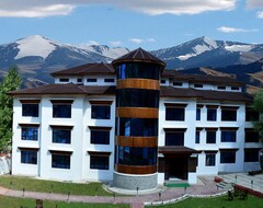 The Highland Mountain Resort And Spa (Kargil, India)
