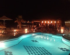 Petradi Beach Lounge Hotel (Rethymnon, Greece)