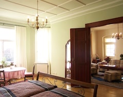 Khách sạn Hotel-Appartement-Villa Ulenburg (Dresden, Đức)