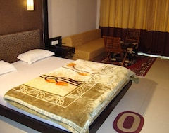 Hotel Sonar Bangla Tarapith (Tarapith, Indija)