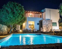 Toàn bộ căn nhà/căn hộ Luxury Villa In Agios Nikolaos With Private Pool (Agios Nikolaos, Hy Lạp)
