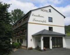 Khách sạn Landhaus Tannenfels (Gerolstein, Đức)