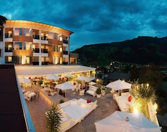 Khách sạn Alpenhotel Stefanie (Hippach, Áo)