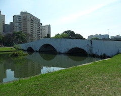 Hotelli Hotel Ponte de Pedra (Porto Alegre, Brasilia)