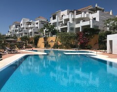 Cijela kuća/apartman Spectacular Apartment In Alcaidesa: Golf And Beach (San Roque, Španjolska)