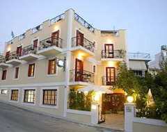 Otel Emily (Vathi - Samos Town, Yunanistan)