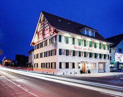Otel Gasthof Zum Hecht (Fehraltorf, İsviçre)