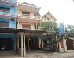Hotelli Thảo Nguyên (Đồng Hới, Vietnam)