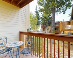 Casa/apartamento entero Cozy Condo With A Shared Hot Tub, A Deck & Ski-in/ski-out Access (Garden City, EE. UU.)
