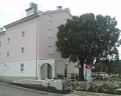 Otel Lavanda (Novi Vinodolski, Hırvatistan)