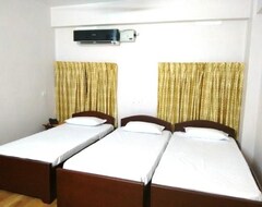 Khách sạn National Tourist Home (Thrissur, Ấn Độ)